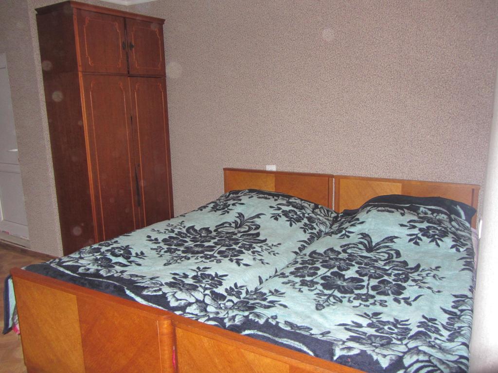 Guest House Adelina Mestia Eksteriør billede